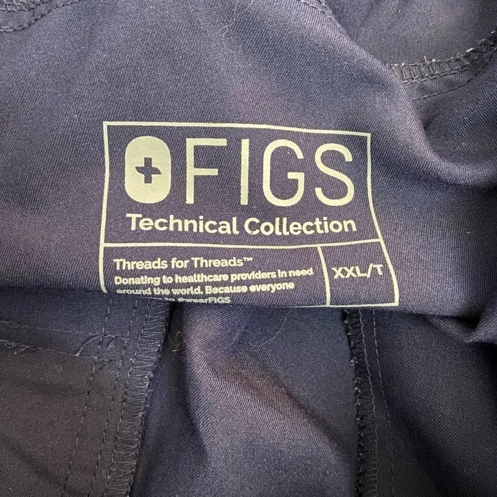 Figs men’s navy